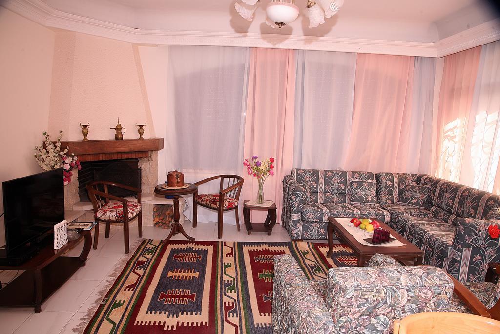 Arabian Suites Amman Exterior foto