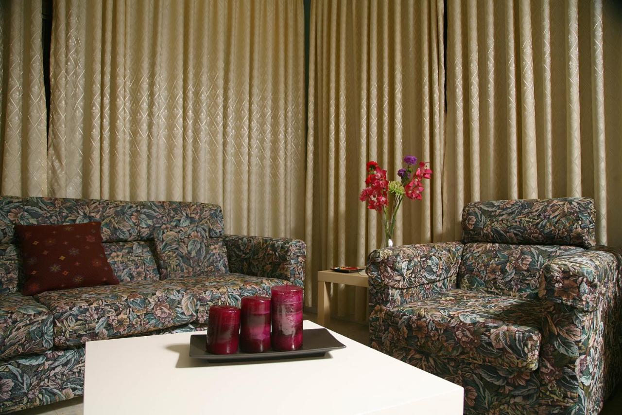 Arabian Suites Amman Exterior foto